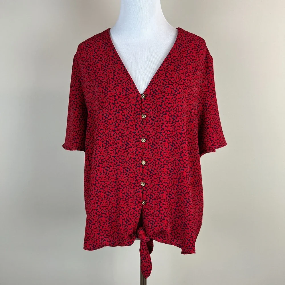 Michael Kors Top XL Red Abstract Heart Tie Front Flutter Sleeve V-Neck Button Up